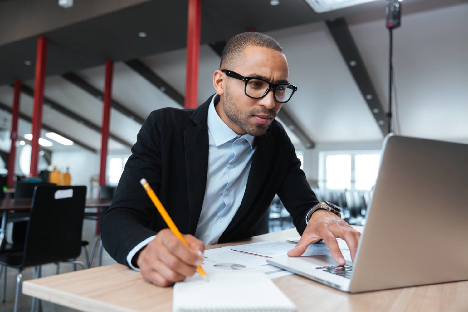 Como economizar usando uma estrutura temporária? - Como economizar